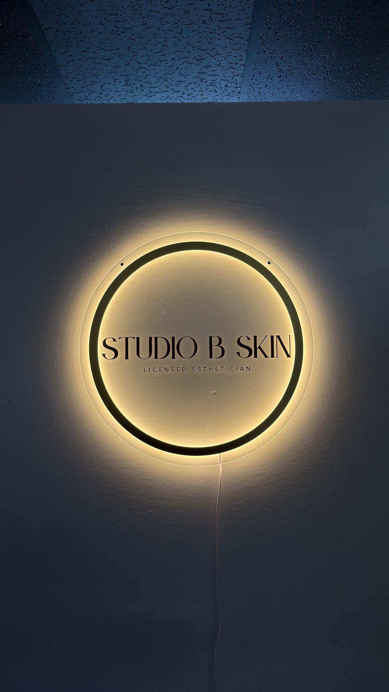 Calm, serene treatment atmosphere at Studio B Skin